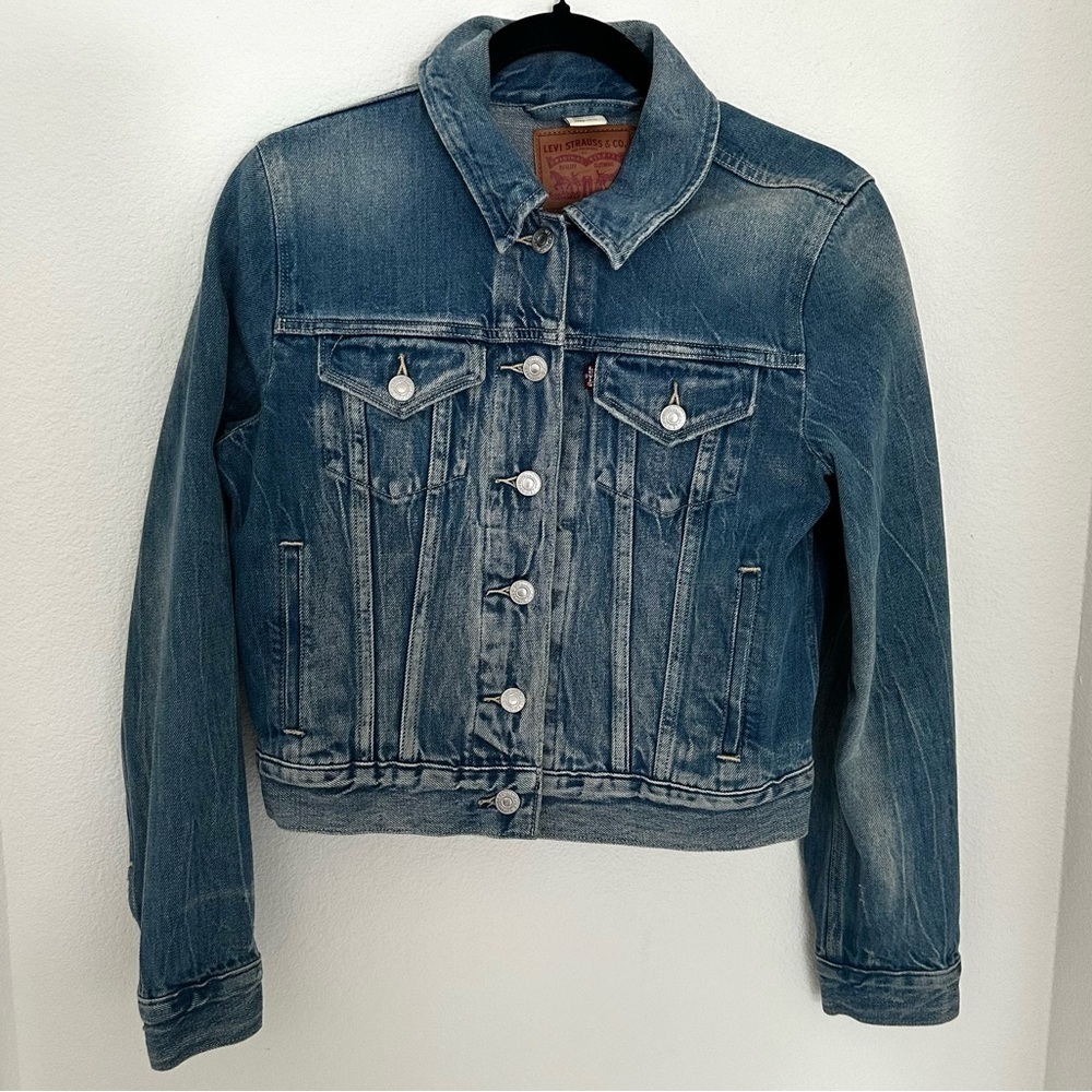 LEVI’S Acid Wash Denim Jacket Size Medium Women’s Buttoned Collared Cotton